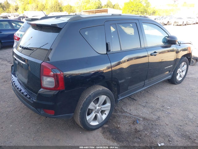 2016 JEEP COMPASS 1C4NJCBA6GD705706 Photo 3
