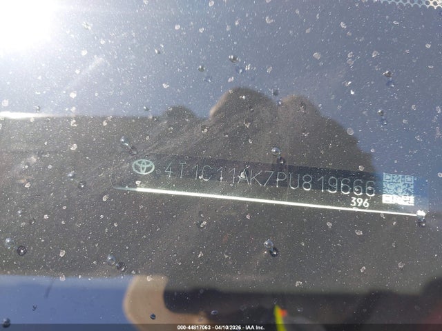 44817063 :رقم المزاد ، 4T1C11AK7PU819666 vin ، 2023 Toyota Camry Le مزاد بيع
