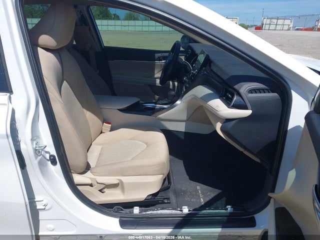 44817063 :رقم المزاد ، 4T1C11AK7PU819666 vin ، 2023 Toyota Camry Le مزاد بيع