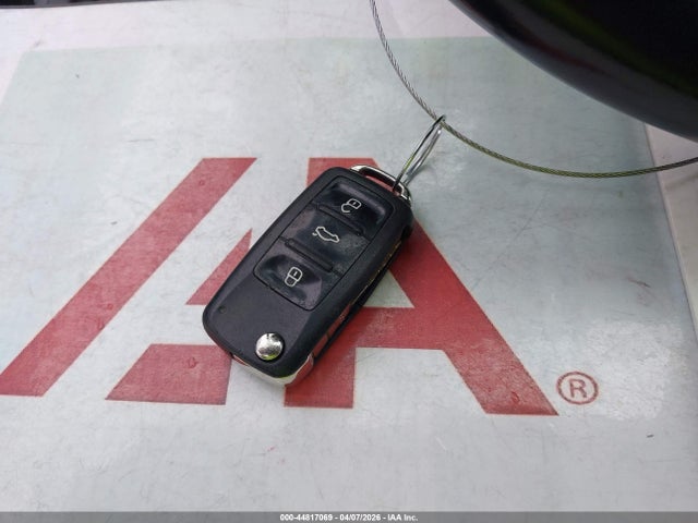 44817069 :رقم المزاد ، 1VWAS7A39FC117774 vin ، 2015 Volkswagen Passat 1.8t Limited Edition مزاد بيع