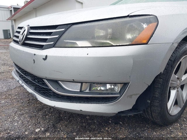 44817069 :رقم المزاد ، 1VWAS7A39FC117774 vin ، 2015 Volkswagen Passat 1.8t Limited Edition مزاد بيع
