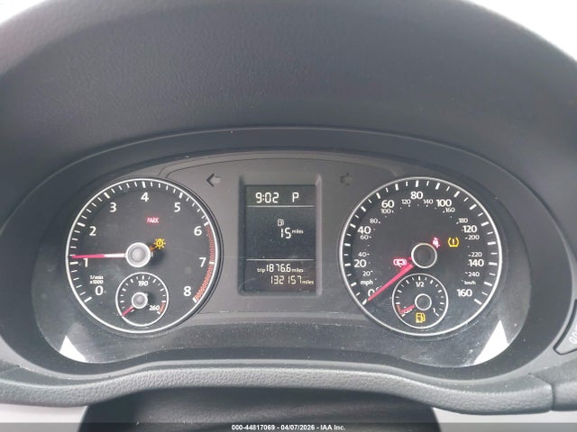 44817069 :رقم المزاد ، 1VWAS7A39FC117774 vin ، 2015 Volkswagen Passat 1.8t Limited Edition مزاد بيع