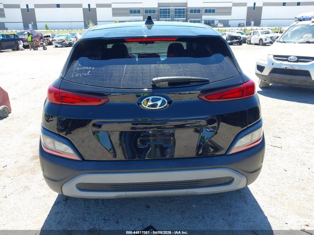 2022 Hyundai Kona Se მანქანა იყიდება აუქციონზე, vin: KM8K22AB9NU866905, აუქციონის ნომერი: 44817081