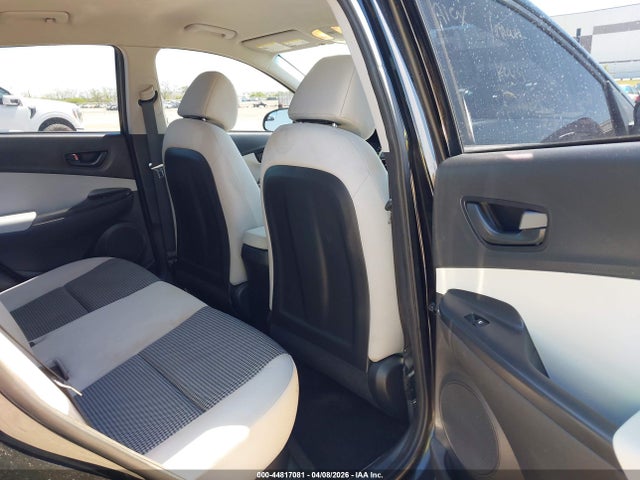 2022 Hyundai Kona Se მანქანა იყიდება აუქციონზე, vin: KM8K22AB9NU866905, აუქციონის ნომერი: 44817081