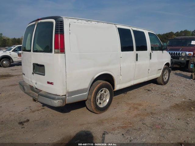 44817115 :رقم المزاد ، 1GTHG35R321106690 vin ، 2002 Gmc Savana Standard مزاد بيع