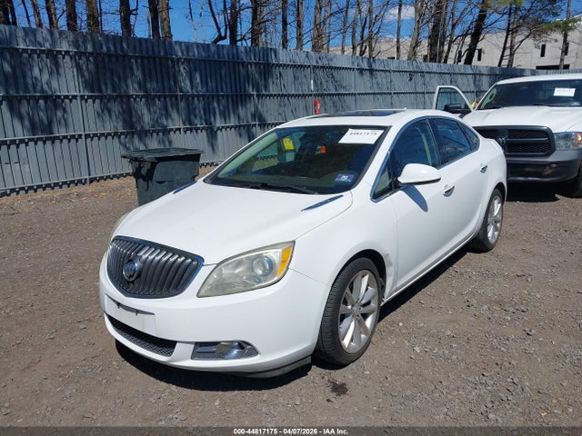 44817175 :رقم المزاد ، 1G4PS5SK9D4181470 vin ، 2013 Buick Verano Leather Group مزاد بيع