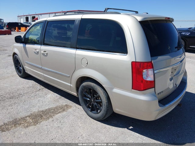 2012 CHRYSLER TOWN & COUNTRY 2C4RC1BG2CR237629 Photo 2