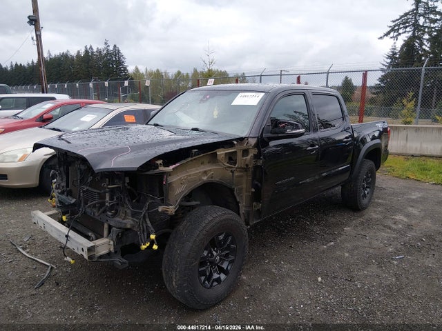 3TMCZ5AN2KM247241 Toyota Tacoma Trd Off Road