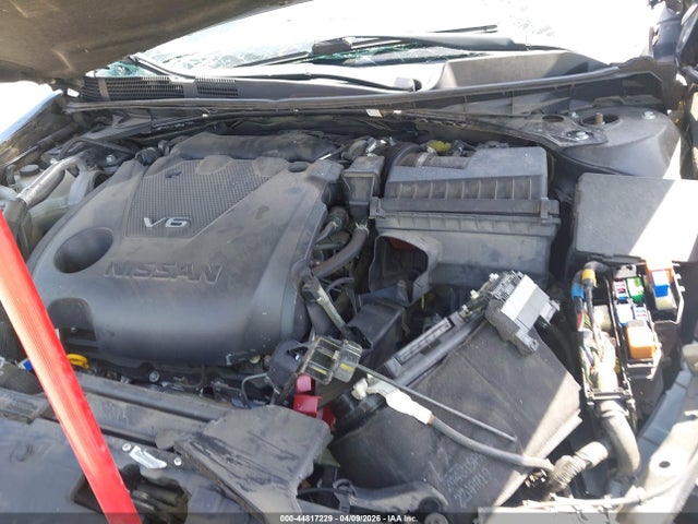 44817229 :رقم المزاد ، 1N4AA6AV3KC379596 vin ، 2019 Nissan Maxima 3.5 Sl مزاد بيع