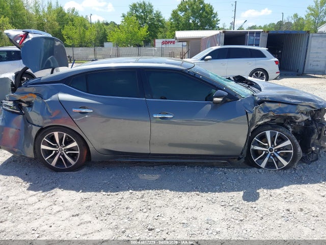 44817229 :رقم المزاد ، 1N4AA6AV3KC379596 vin ، 2019 Nissan Maxima 3.5 Sl مزاد بيع