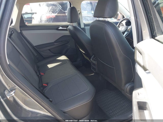 Продаж на аукціоні авто 2023 Volkswagen Taos 1.5t Se, vin: 3VVNX7B29PM318927, номер лоту: 44817237