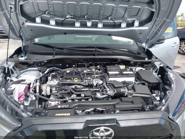 2026 Toyota Corolla Cross Le მანქანა იყიდება აუქციონზე, vin: 7MUCAAAGXTV190778, აუქციონის ნომერი: 44817252