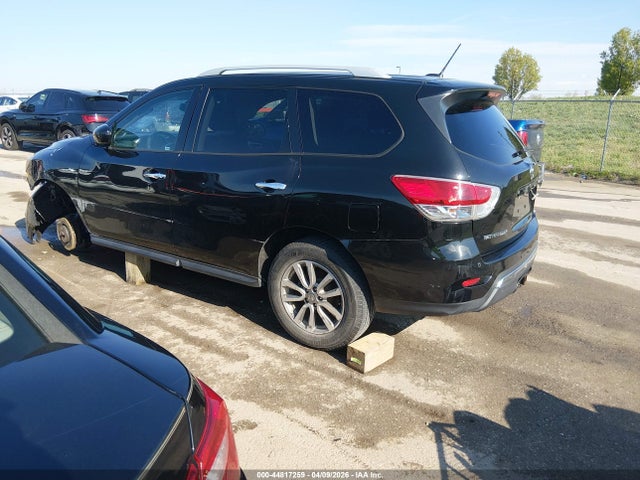 44817259 :رقم المزاد ، 5N1AR2MN8FC633246 vin ، 2015 Nissan Pathfinder Platinum/s/sl/sv مزاد بيع