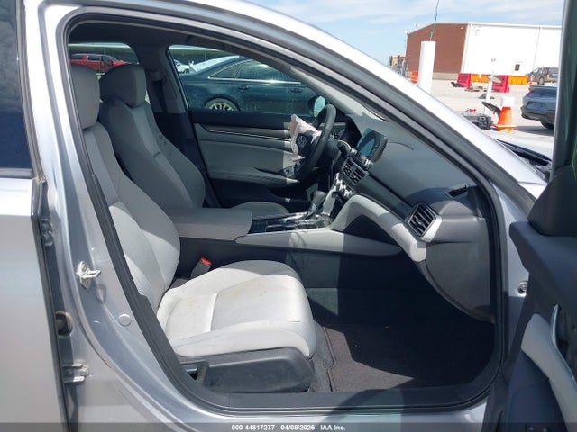 Продажа на аукционе авто 2018 Honda Accord Lx, vin: 1HGCV1F13JA251600, номер лота: 44817277