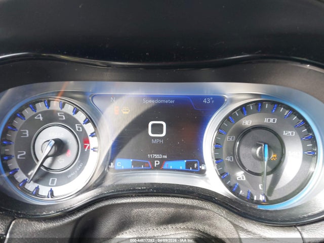 2019 Chrysler 300 300s მანქანა იყიდება აუქციონზე, vin: 2C3CCABG7KH697786, აუქციონის ნომერი: 44817282