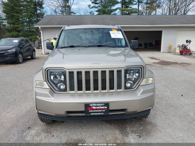 44817292 :رقم المزاد ، 1J4PN2GK2AW109300 vin ، 2010 Jeep Liberty Sport مزاد بيع