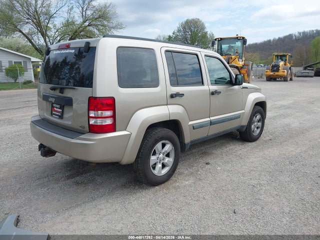 44817292 :رقم المزاد ، 1J4PN2GK2AW109300 vin ، 2010 Jeep Liberty Sport مزاد بيع