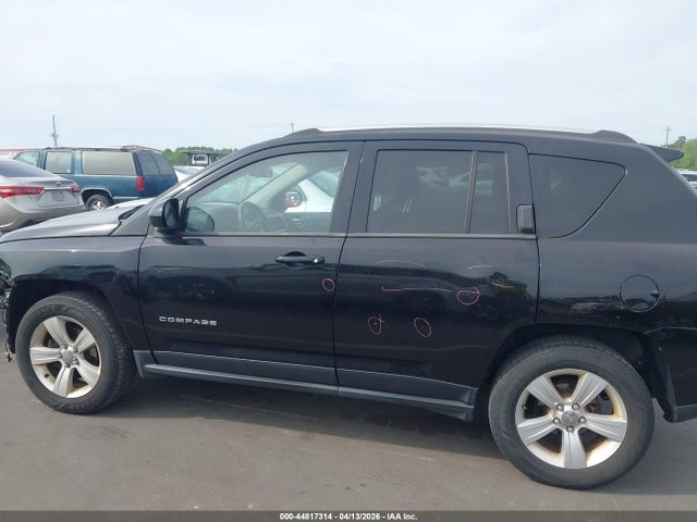 2014 Jeep Compass Latitude მანქანა იყიდება აუქციონზე, vin: 1C4NJDEB9ED689346, აუქციონის ნომერი: 44817314