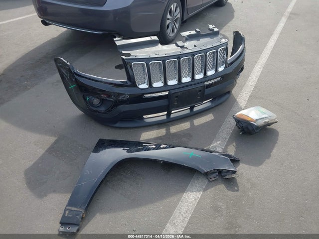 2014 Jeep Compass Latitude მანქანა იყიდება აუქციონზე, vin: 1C4NJDEB9ED689346, აუქციონის ნომერი: 44817314