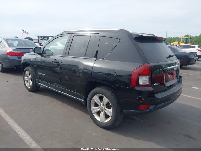 2014 Jeep Compass Latitude მანქანა იყიდება აუქციონზე, vin: 1C4NJDEB9ED689346, აუქციონის ნომერი: 44817314