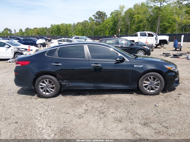 Продаж на аукціоні авто 2020 Kia Optima Lx, vin: 5XXGT4L34LG450188, номер лоту: 44817324