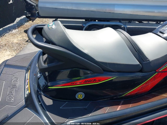 Kawasaki Jet Ski Stx 2024 KAW40626C424 Image 8