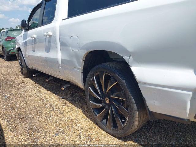 2022 Ram 1500 Big Horn  4x2 6'4 Box მანქანა იყიდება აუქციონზე, vin: 1C6RREBT0NN231578, აუქციონის ნომერი: 44817336