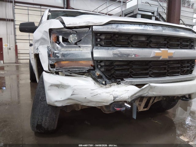 1GCVKNEH6HZ112546 Chevrolet Silverado 1500 Wt
