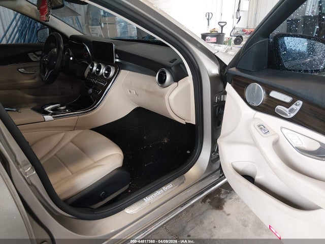 Aukcja sprzedaży 2021 Mercedes-benz C 300 Sedan, vin: W1KWF8DBXMR647970, numer aukcji: 44817360