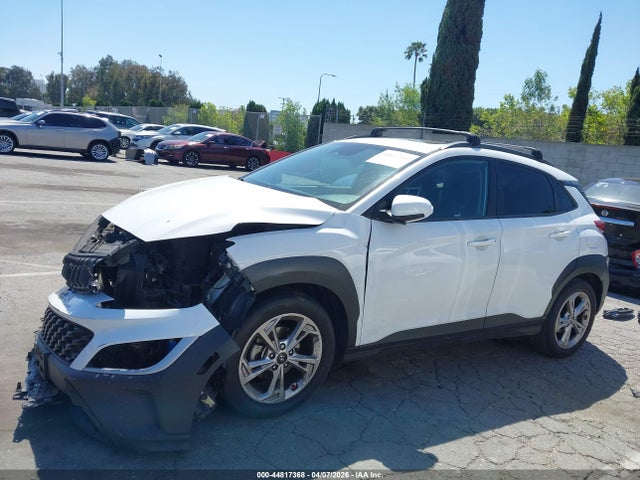 KM8K32AB4NU861513 Hyundai Kona Sel