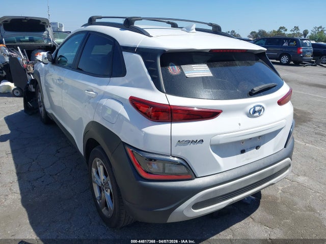 KM8K32AB4NU861513 Hyundai Kona Sel