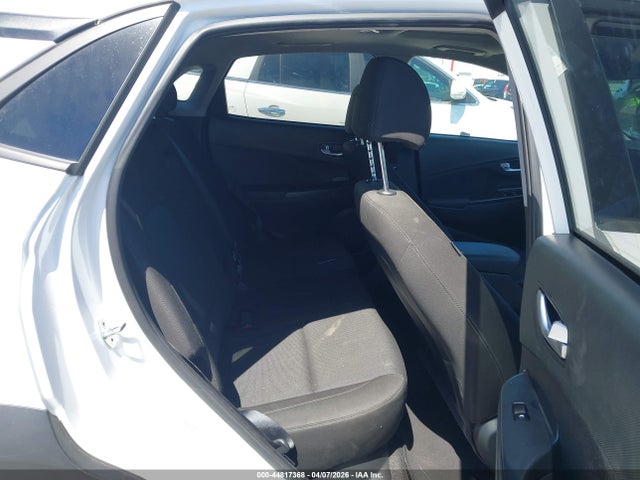 KM8K32AB4NU861513 Hyundai Kona Sel