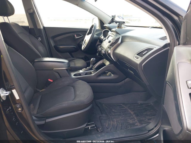 44817369 :رقم المزاد ، KM8JT3AF1FU052623 vin ، 2015 Hyundai Tucson Gls مزاد بيع