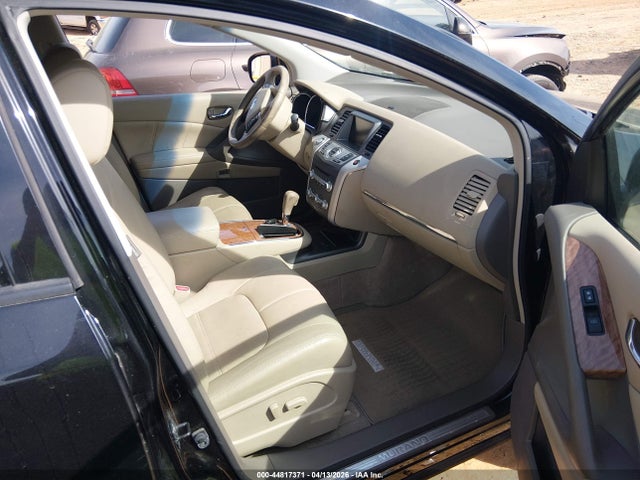 44817371 :رقم المزاد ، JN8AZ1MW8BW170299 vin ، 2011 Nissan Murano Le مزاد بيع