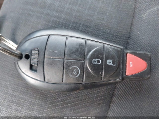2015 Jeep Cherokee Latitude მანქანა იყიდება აუქციონზე, vin: 1C4PJMCS8FW653469, აუქციონის ნომერი: 44817375