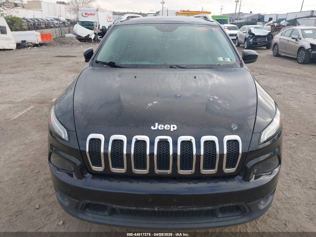 2015 Jeep Cherokee Latitude მანქანა იყიდება აუქციონზე, vin: 1C4PJMCS8FW653469, აუქციონის ნომერი: 44817375