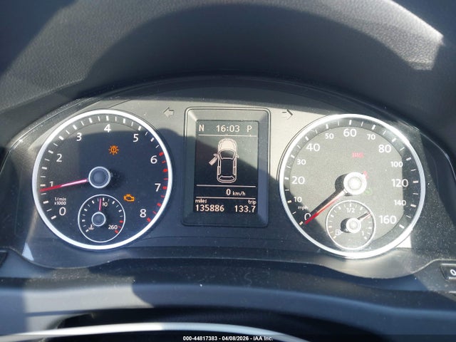 44817383 :رقم المزاد ، WVGBV7AX7BW523641 vin ، 2011 Volkswagen Tiguan Se مزاد بيع