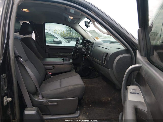 2011 GMC SIERRA 1500 1GTR2VE39BZ179316 Photo 4