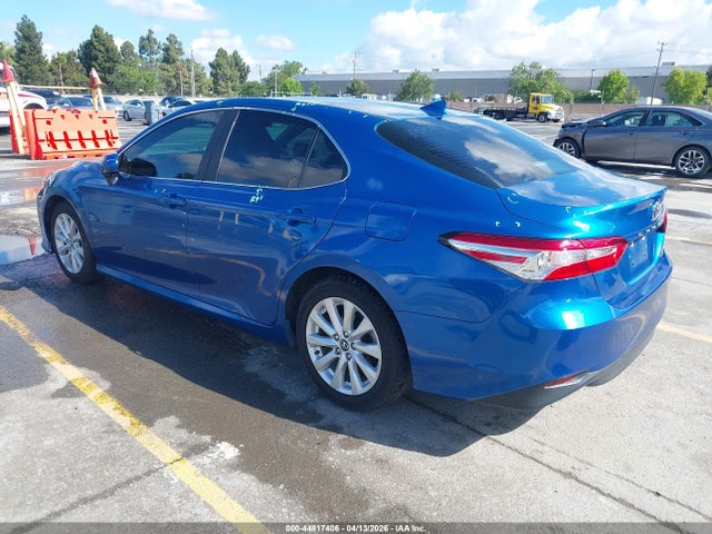 Toyota CAMRY LE 2020 4T1C11AK9LU338604 Image 3