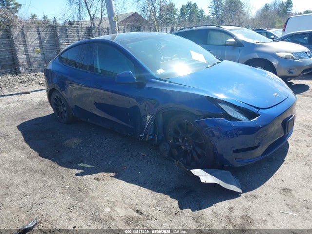 2022 7SAYGDEE3NF481433 main image