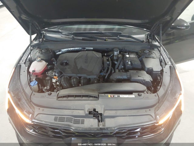 Продаж на аукціоні авто 2025 Kia K5 Gt-line, vin: KNAG64J76S5271549, номер лоту: 44817421