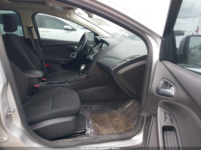2018 Ford Focus Sel მანქანა იყიდება აუქციონზე, vin: 1FADP3H25JL302510, აუქციონის ნომერი: 44817430
