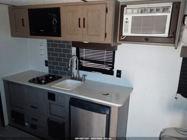 Продаж на аукціоні авто 2020 Keystone Hideout Series M -178, vin: 4YDT17816LW242113, номер лоту: 44817457