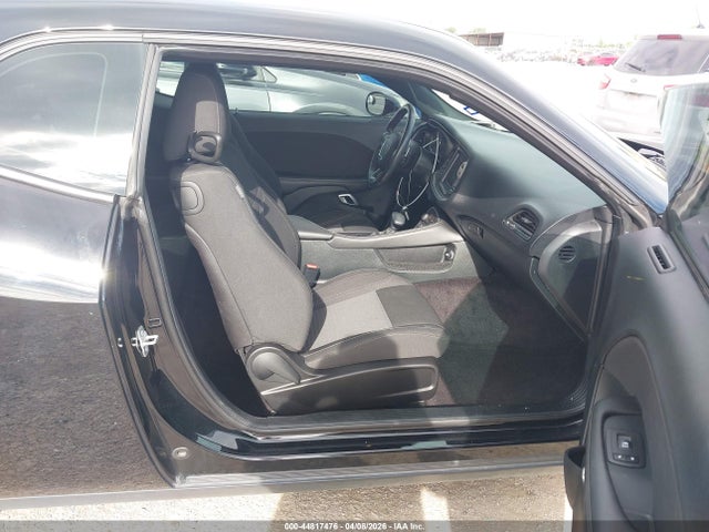 Продажа на аукционе авто 2018 Dodge Challenger Sxt, vin: 2C3CDZAG7JH202286, номер лота: 44817476