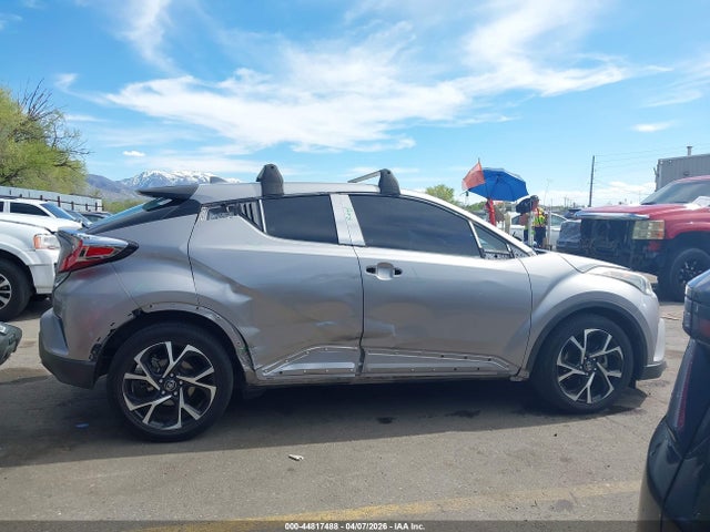 NMTKHMBX1JR034786 Toyota C-HR XLE