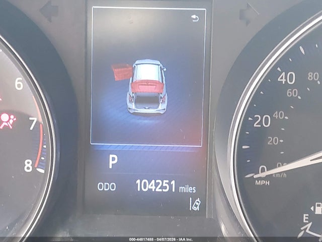 NMTKHMBX1JR034786 Toyota C-HR XLE