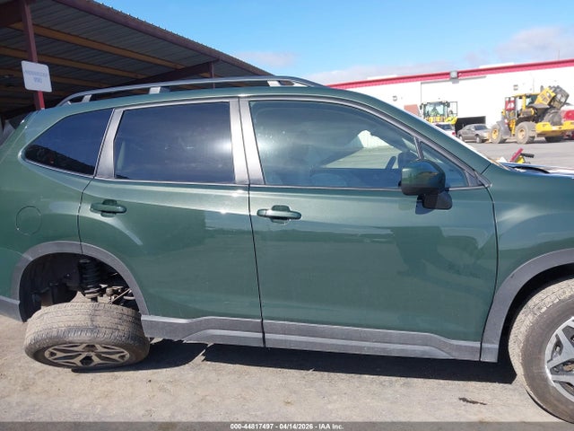 JF2SKADC0RH466217 Subaru Forester Premium