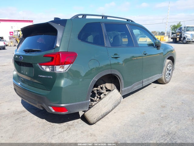 JF2SKADC0RH466217 Subaru Forester Premium
