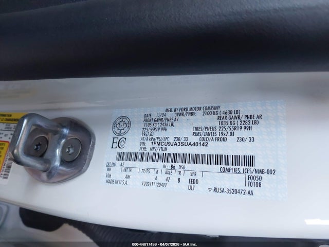 1FMCU9JA3SUA40142 Ford Escape Platinum