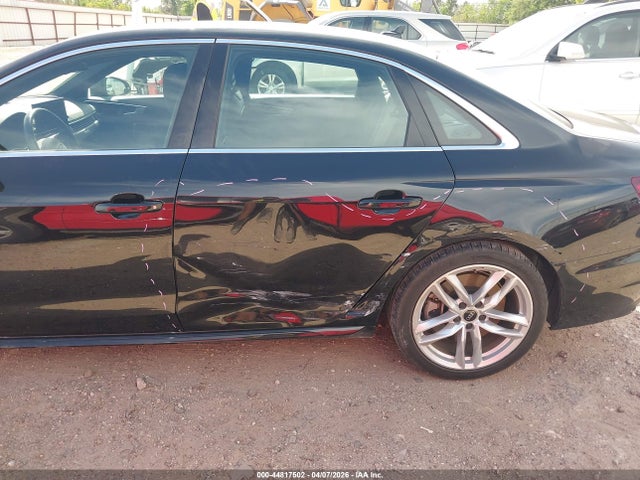 2024 AUDI A4 WAUEAAF4XRN009949 Photo 5